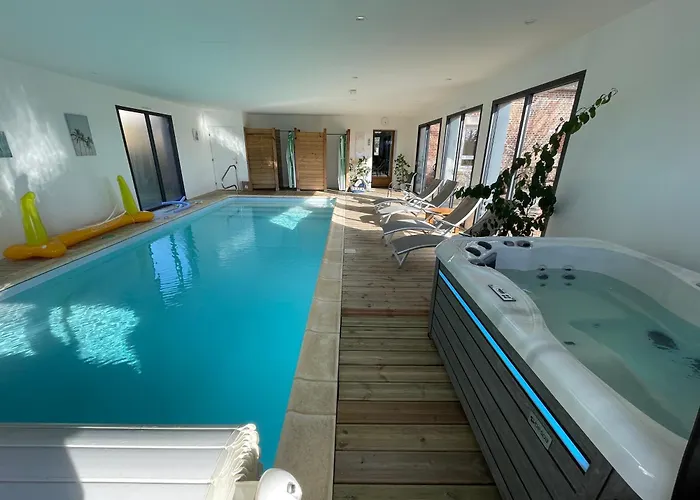 Caramelle Piscine Interieure Privee Chauffee Toute L Annee Et St Martin Holiday home